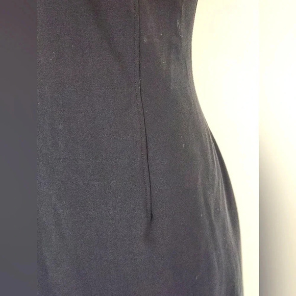 || THEORY || Classic power dress - Picture 5 of 10